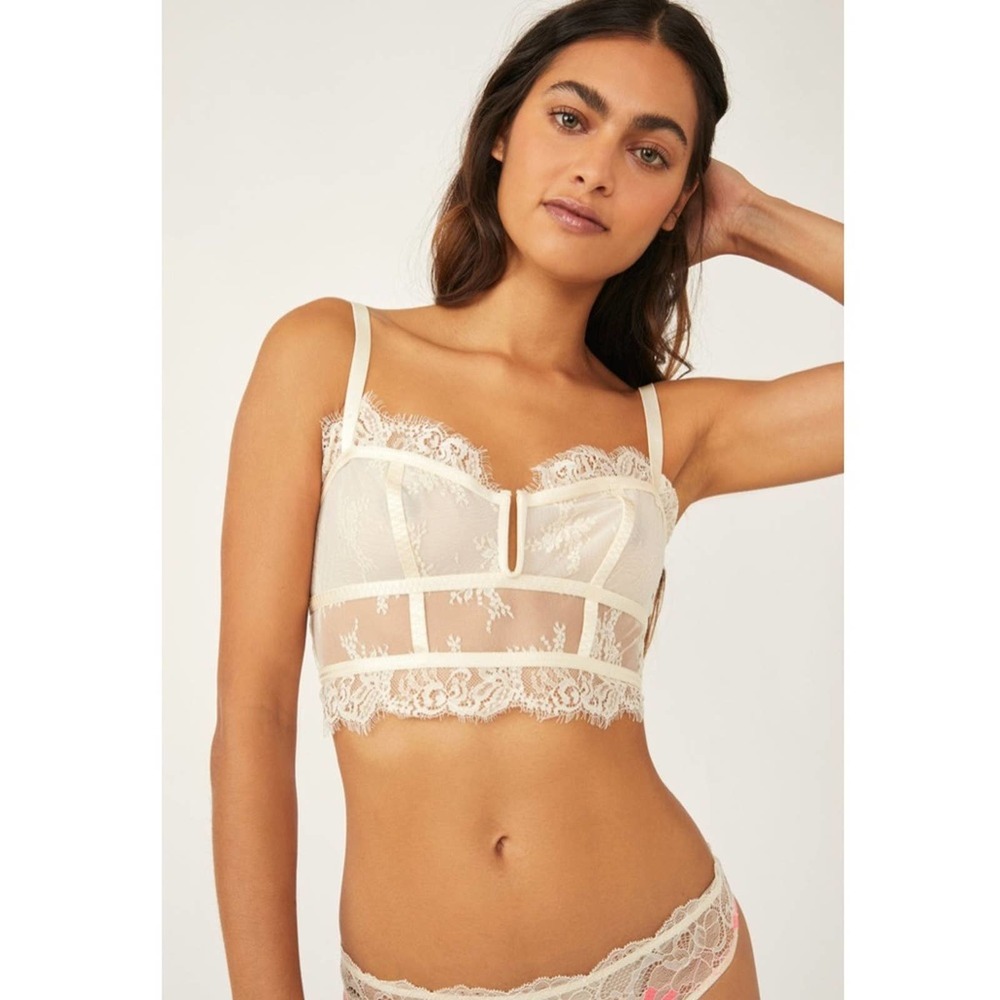 Free People Layer in Lace Bustier Ivory M